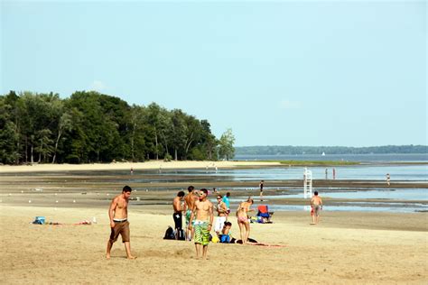 montreal nude beach